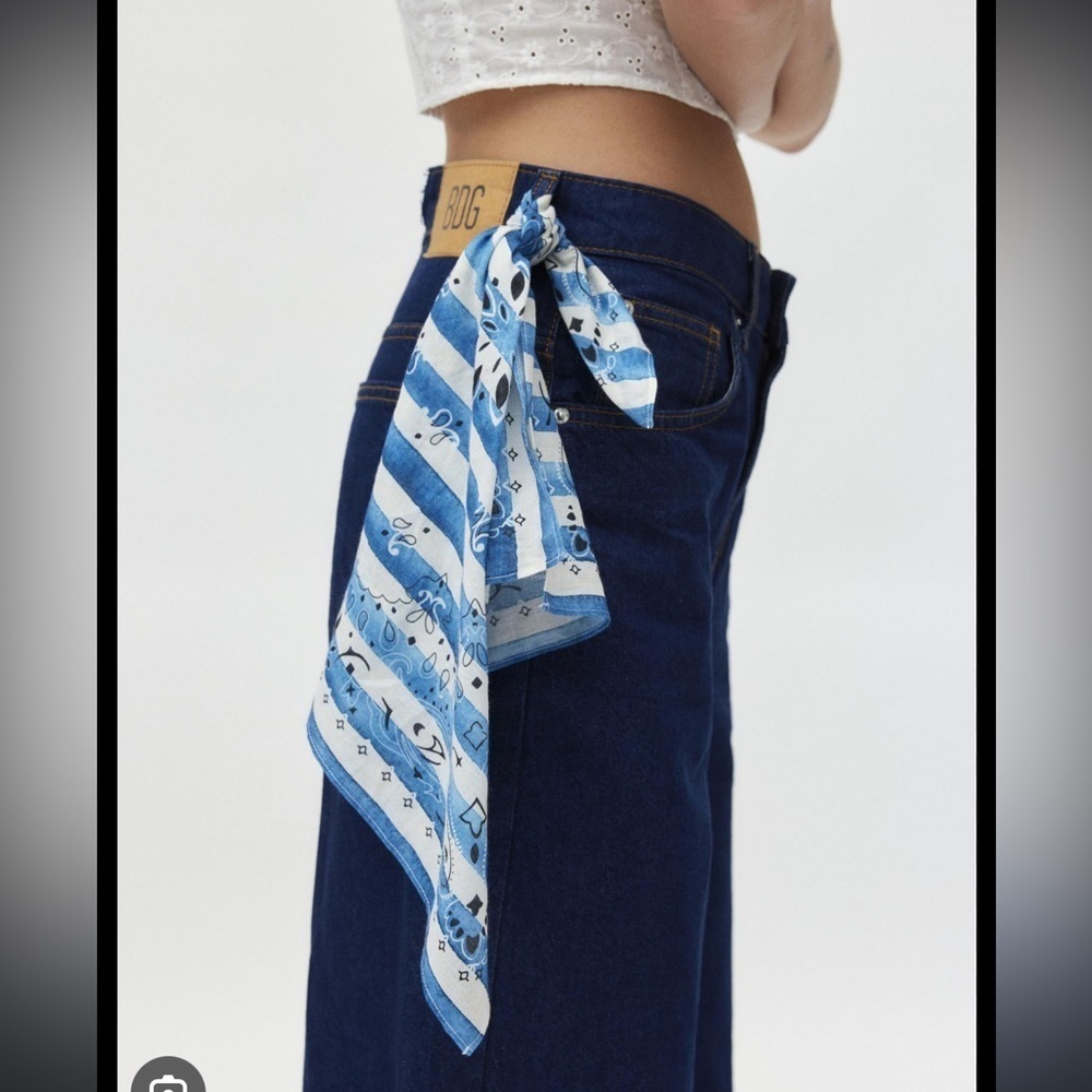 NWT Urban Outfitters Paisley Stripe Blue Square Scarf Bandana